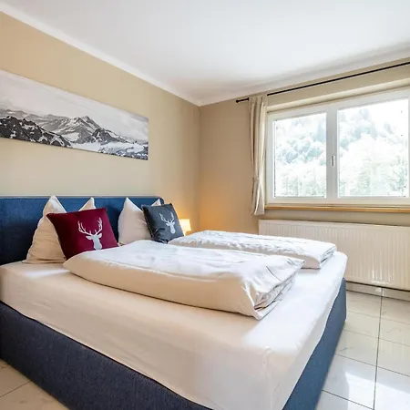 Haslau Large Chalet Hopfgarten im Brixental